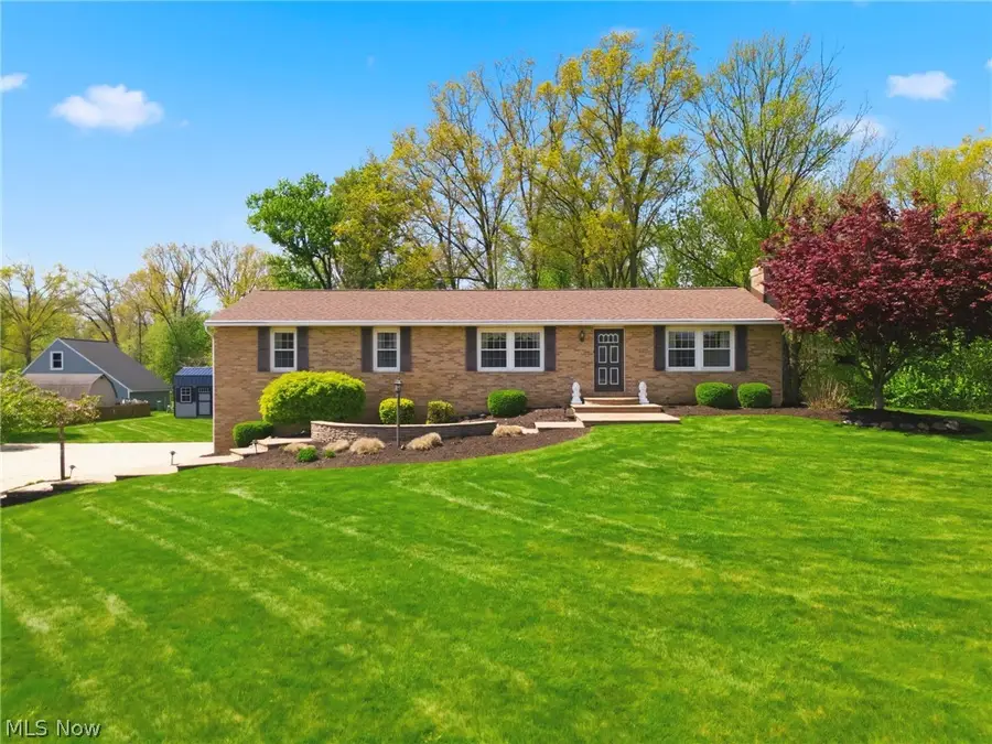 8285 Southwood Nw Drive, North Canton, OH 44720 - #2