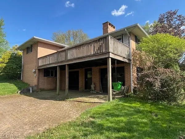 1616 Woodland Drive, Coshocton, OH 43812