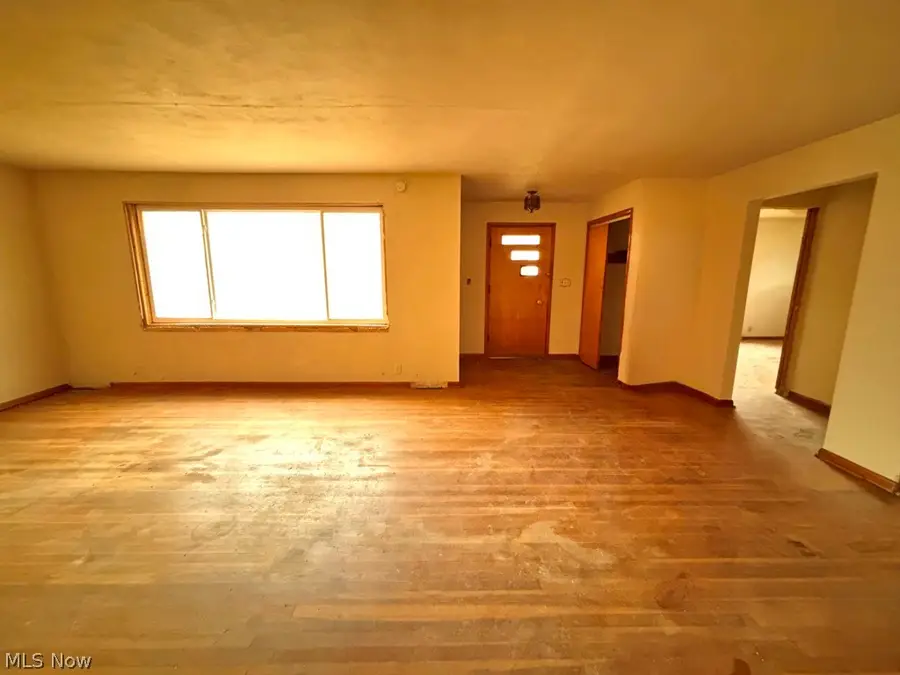 4672 Veterans Boulevard, New Cumberland, WV 26047 - #2
