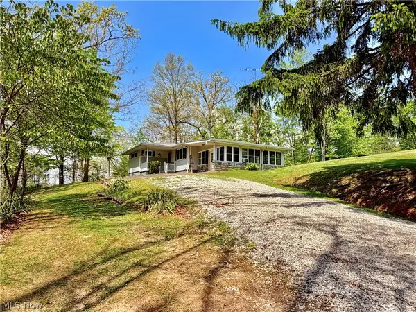 2163 Bull Run Road, Waverly, WV 26184