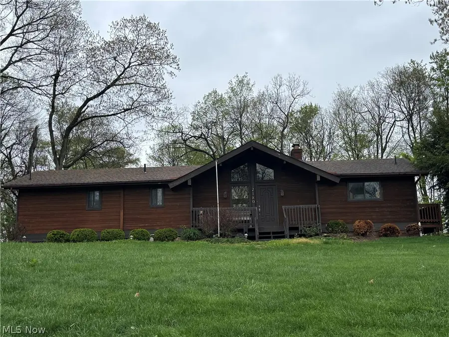 2180 Kimberley Nw Drive, Dover, OH 44622 - #2