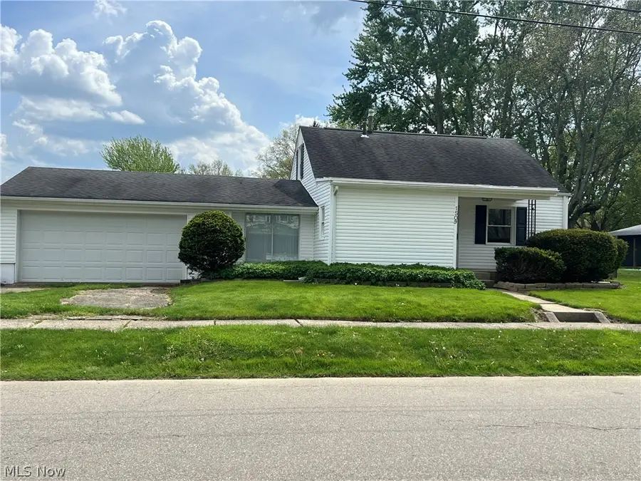 1509 Overlook Sw Avenue, Massillon, OH 44647 - #2