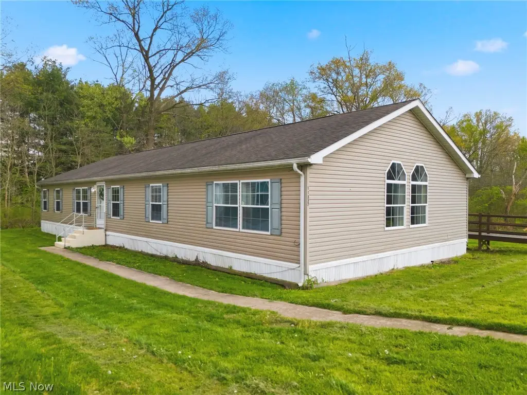 11327 4th Ne Street, Magnolia, OH 44643 - #1