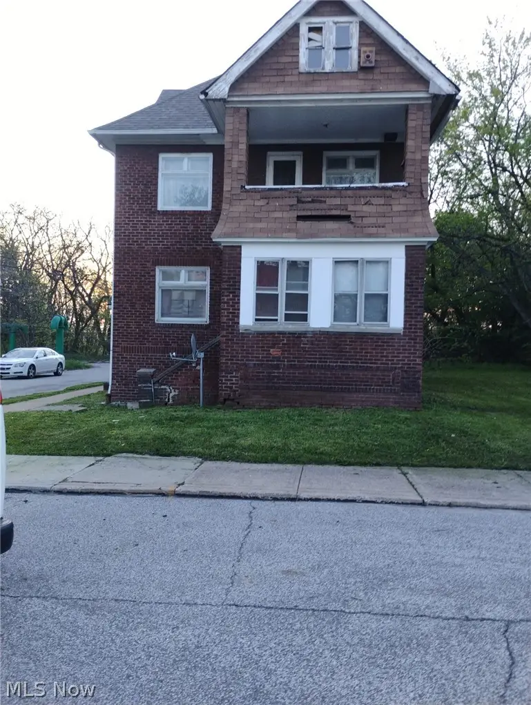 10809 Woodstock Boulevard, Cleveland, OH 44104 - #1