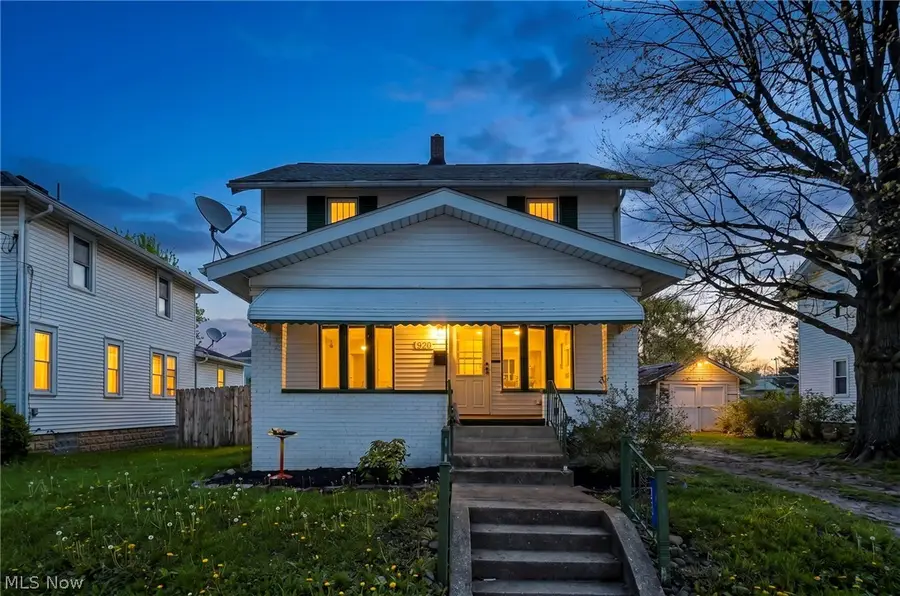 920 9th Ne Street, Massillon, OH 44646 - #3