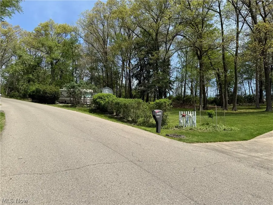 3220 Nob Hill Road, Zanesville, OH 43701 - #2