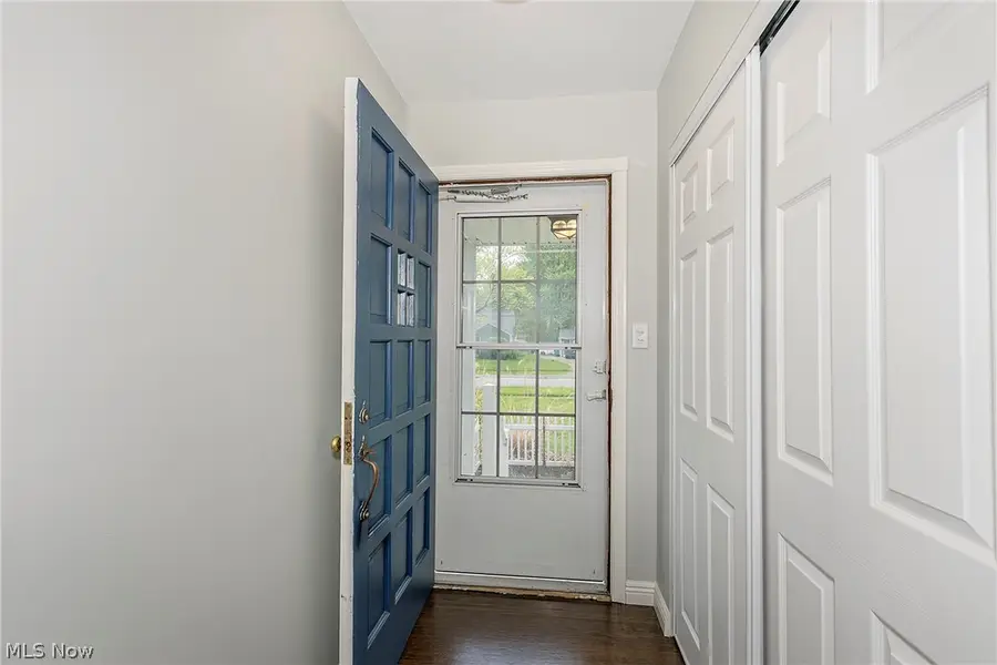 3719 Walter Road, North Olmsted, OH 44070 - #3