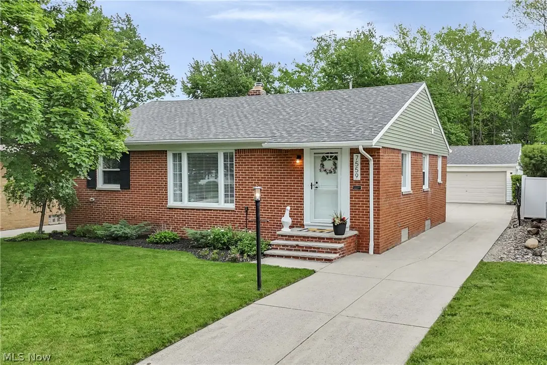 7559 Farnum Avenue, Middleburg Heights, OH 44130 - #1