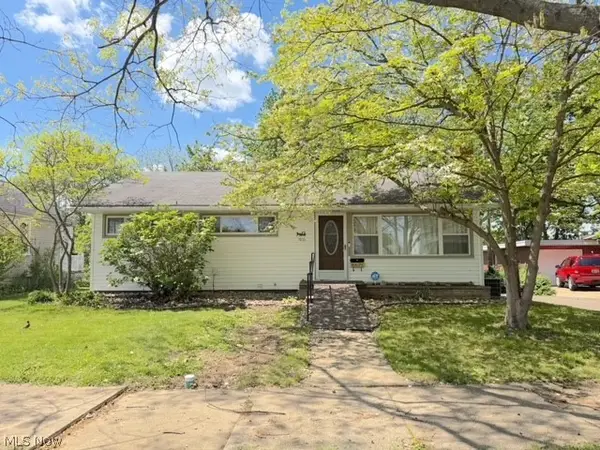 1016 Union Nw Avenue, New Philadelphia, OH 44663
