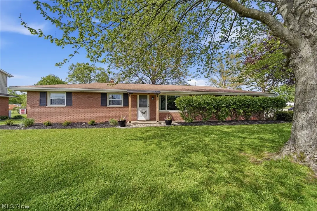 3295 Easton Ne Street, Canton, OH 44721 - #1