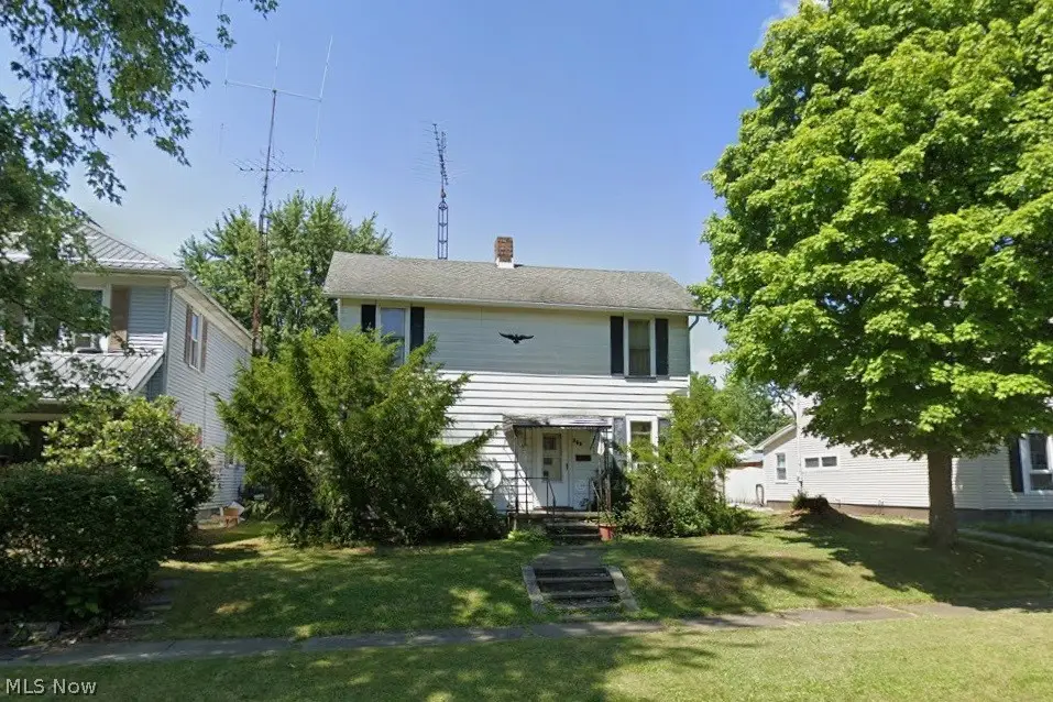 266 W Maryland Avenue, Sebring, OH 44672 - #1