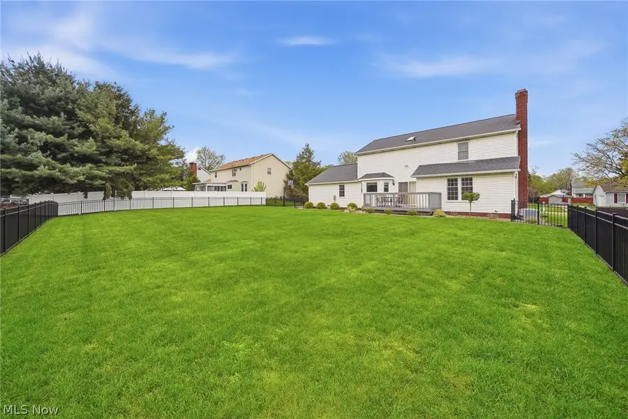 2200 Rohrer Nw Street, North Canton, OH 44720 - #2