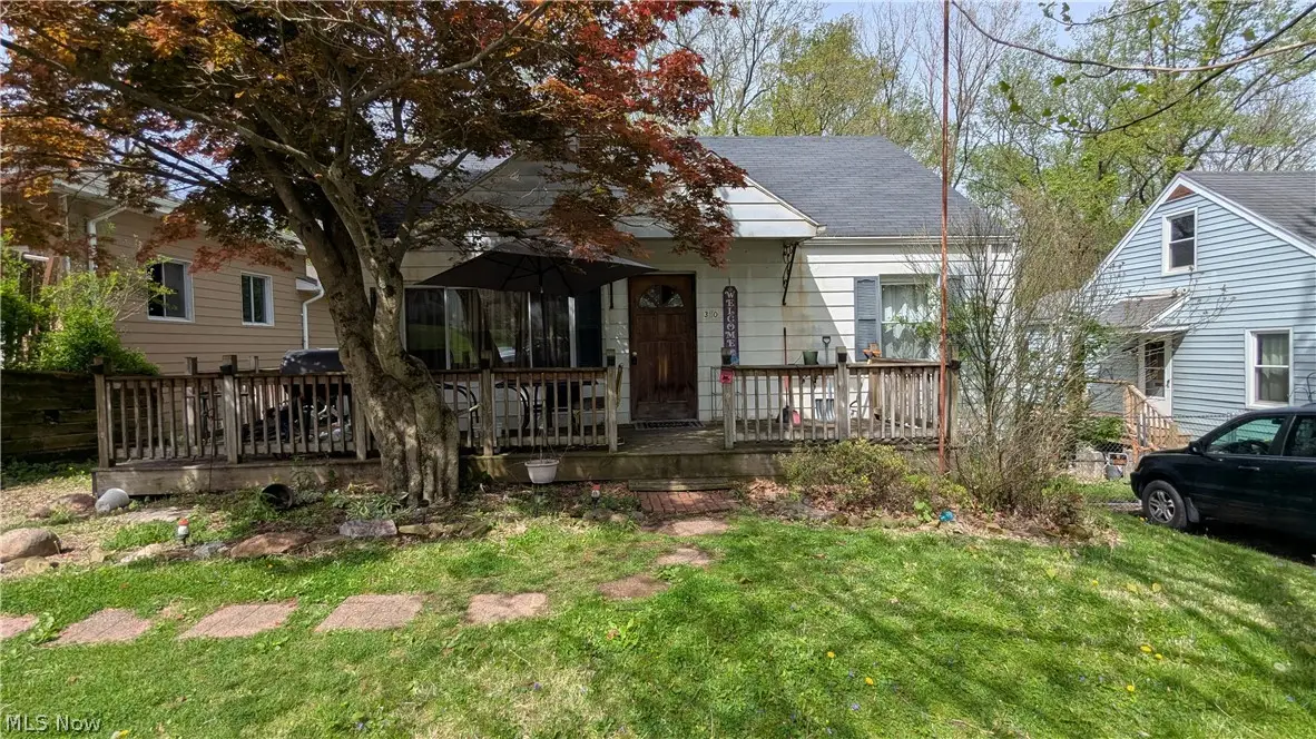 380 Emerald Avenue, Mansfield, OH 44907 - #1