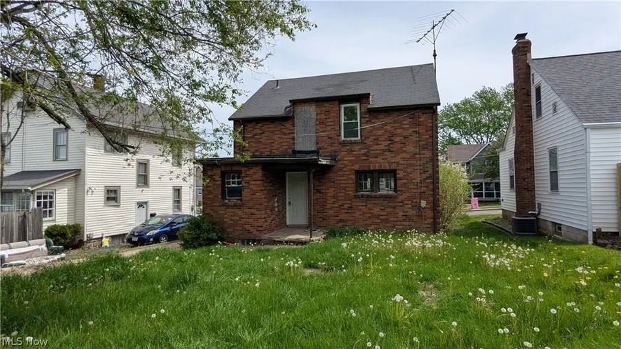 350 Sturges Avenue, Mansfield, OH 44903 - #3