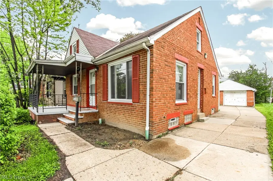 9304 Plymouth Avenue, Garfield Heights, OH 44125 - #2