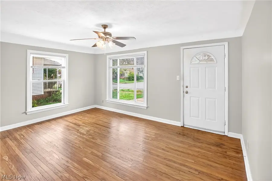 9304 Plymouth Avenue, Garfield Heights, OH 44125 - #3