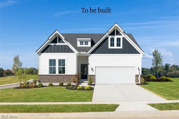 3644 Great Windsor Lane, Green, OH 44685