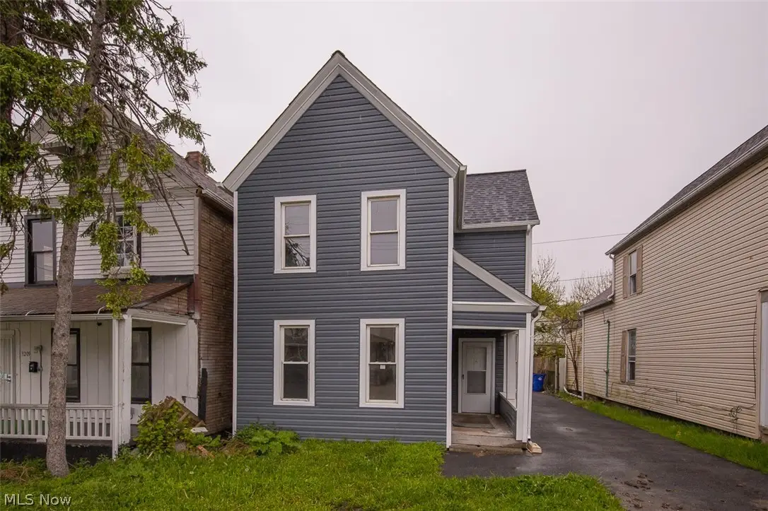 3211 W 90th Street, Cleveland, OH 44102 - #1