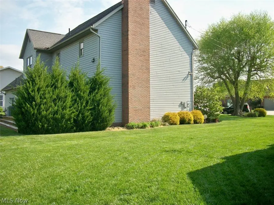 5 Sawgrass Circle, Belpre, OH 45714 - #3