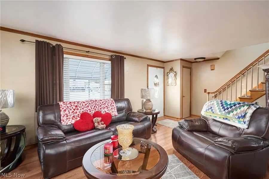 942 Bellflower Sw Avenue, Canton, OH 44710 - #2