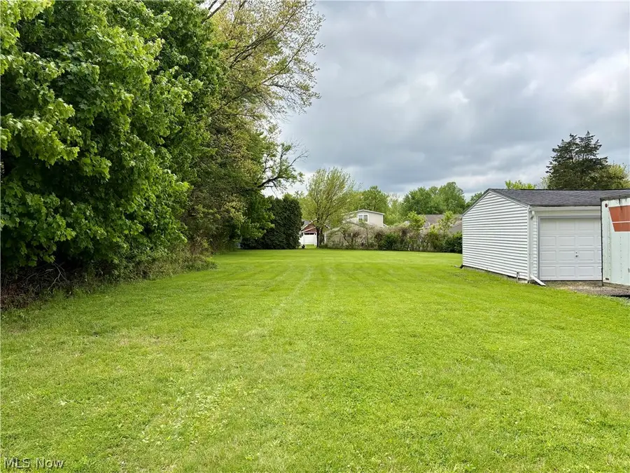 1478 Morris Street, Mineral Ridge, OH 44440 - #2