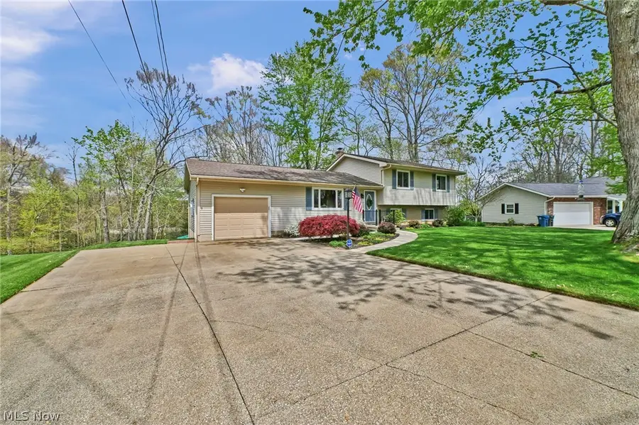3109 Fair Oaks Drive, Norton, OH 44203 - #3