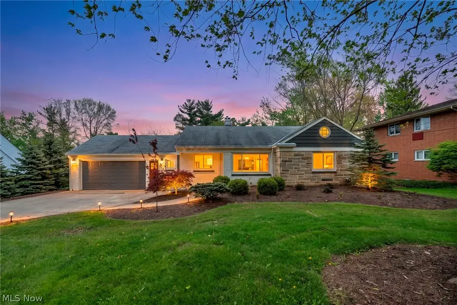 7973 Skyline Drive, Broadview Heights, OH 44147 - #2