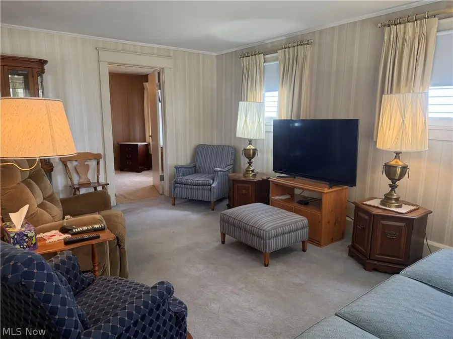 460 Whipple Avenue, Campbell, OH 44405 - #3