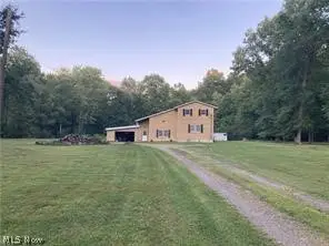 1283 Stillwagon Se Road, Warren, OH 44484