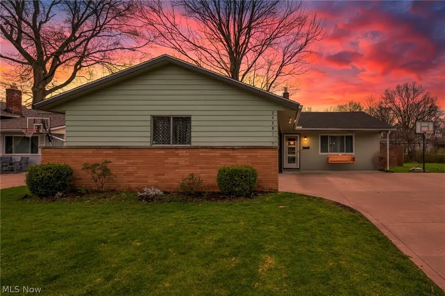 24281 Lebern Drive, North Olmsted, OH 44070 - #2