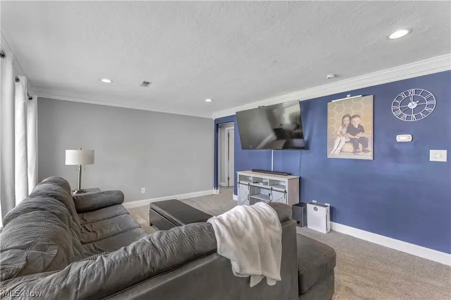 6355 Dellrose Drive, Parma Heights, OH 44130 - #3