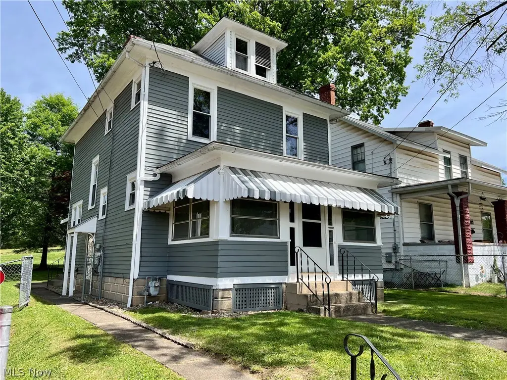1303 25th Street, Parkersburg, WV 26101 - #1