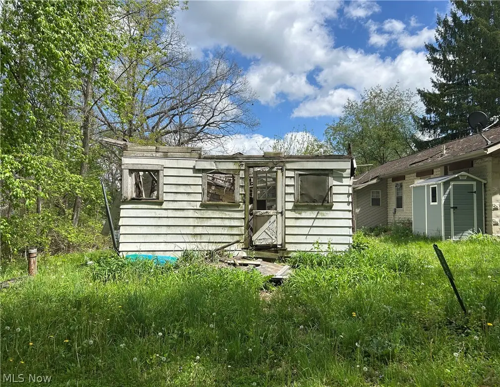 8542 Township Road 1060, Lakeville, OH 44638 - #1