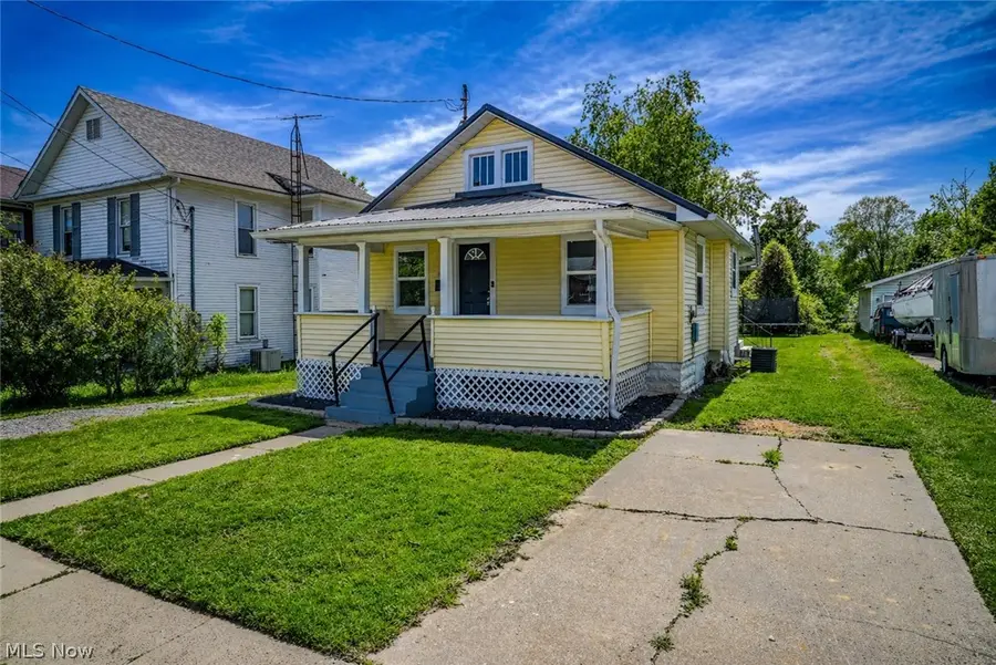 2906 6th Avenue, Parkersburg, WV 26101 - #2