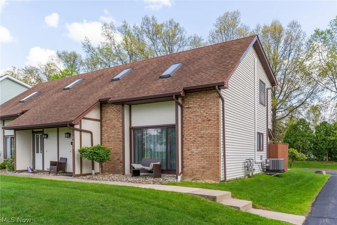 5472 Callaway Circle #2, Youngstown, OH 44515 - #1