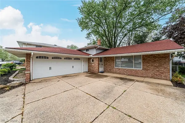 21298 Nottingham Drive, Cleveland, OH 44126