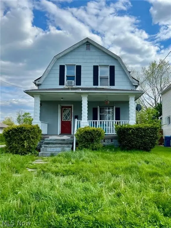 903 W 11th Street, Lorain, OH 44052