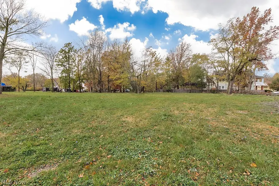 17913 Euclid Avenue, East Cleveland, OH 44112 - #2