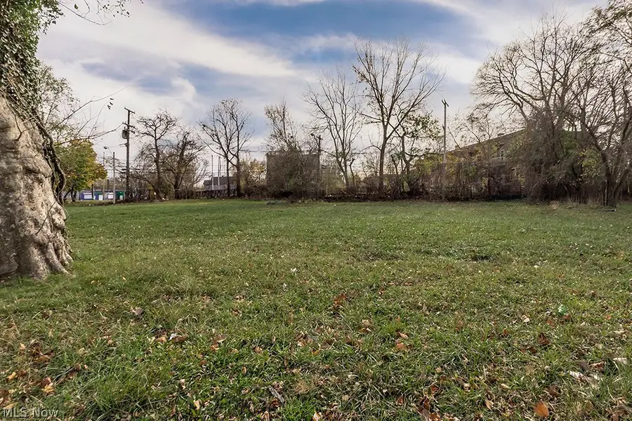 13614 Glenside Road, Cleveland, OH 44110 - #3