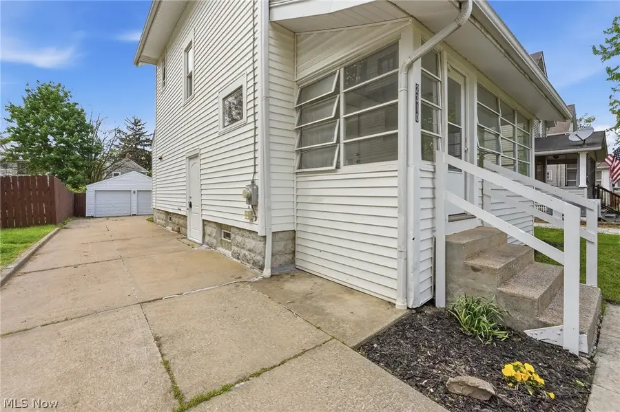 2310 17th Sw Street, Akron, OH 44314 - #3