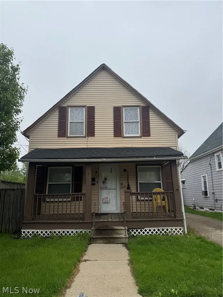 3459 W 62nd Street, Cleveland, OH 44102 - #1