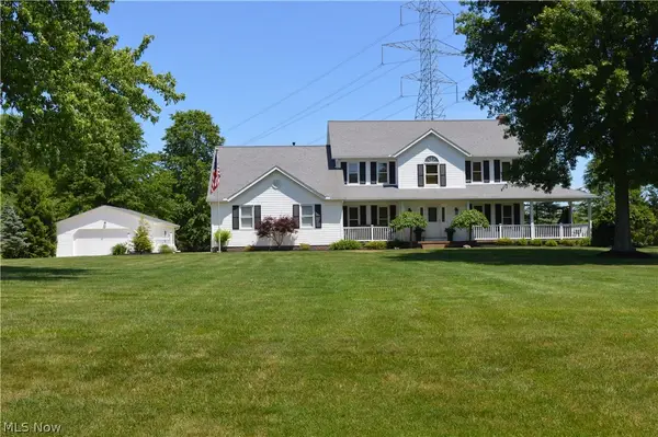 7600 Meadowood Drive, Canfield, OH 44406