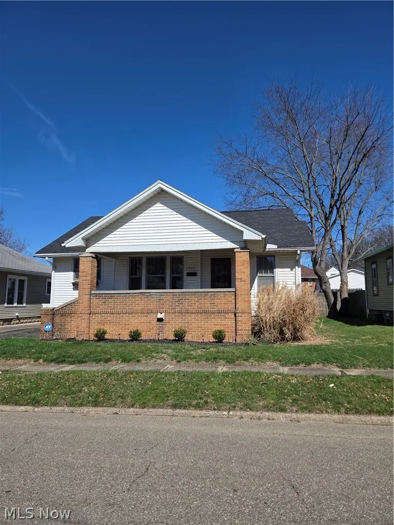 1512 Adams Street, Coshocton, OH 43812 - #1