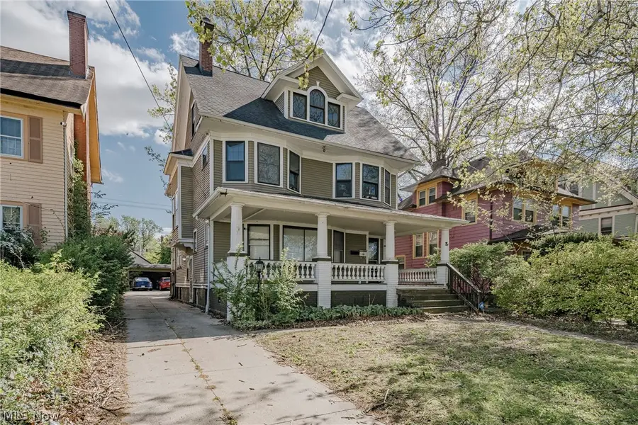 10906 Ashbury Avenue, Cleveland, OH 44106 - #2