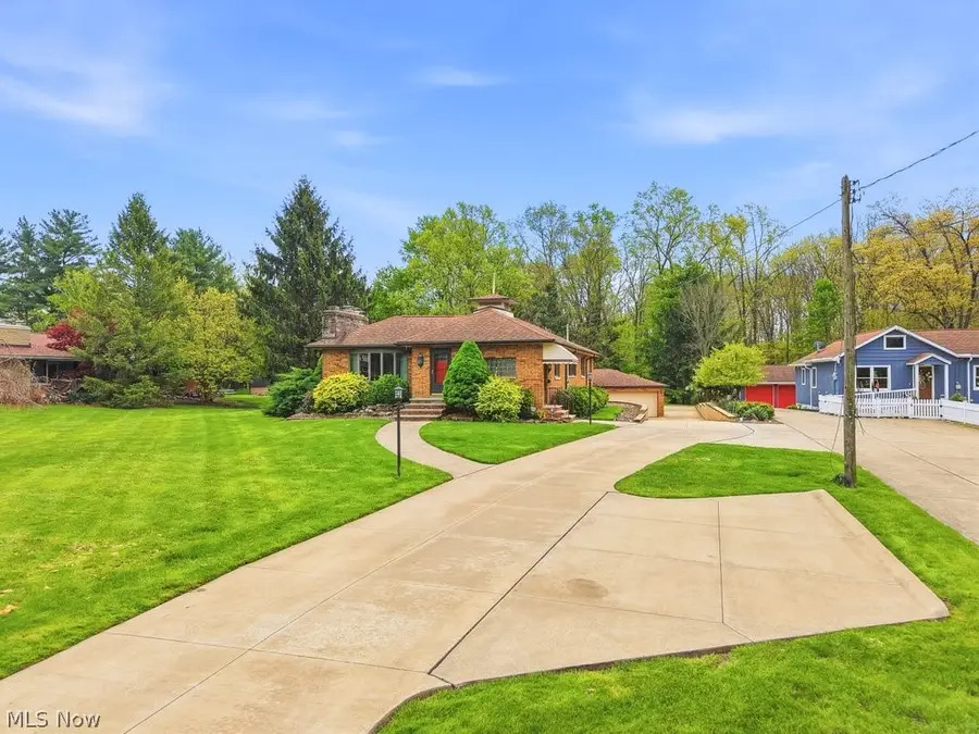 1463 Royalwood Road, Broadview Heights, OH 44147 - #2