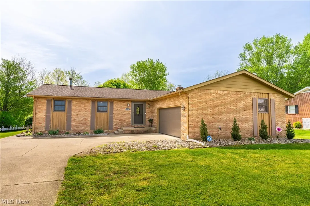 12201 Sherman Church Ne Road, Bolivar, OH 44612 - #1
