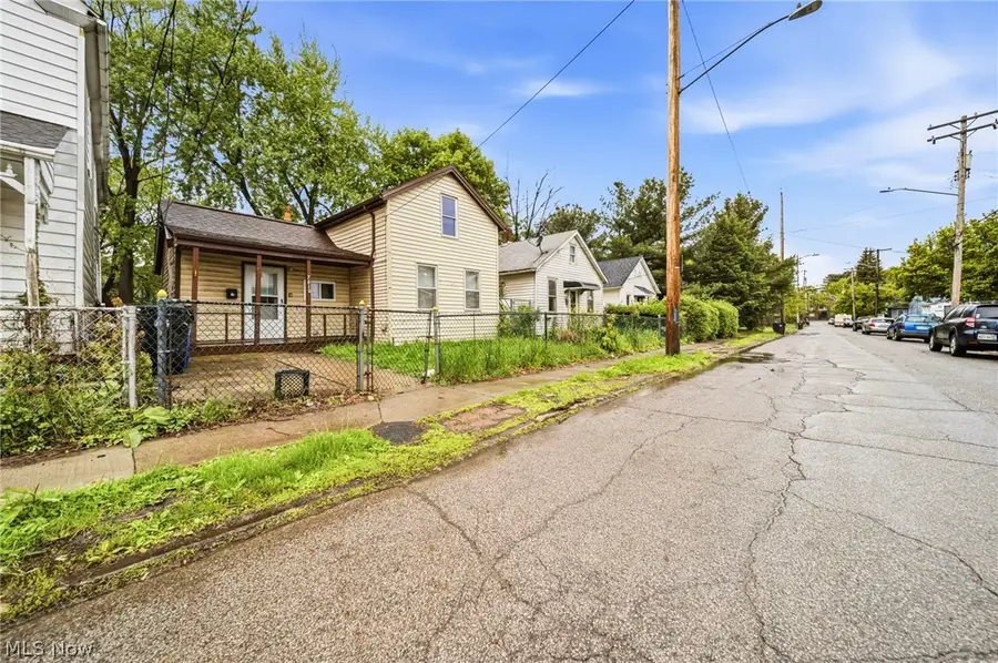 7610 Spafford Road, Cleveland, OH 44105 - #2