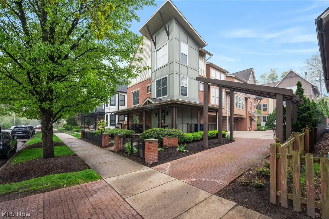 3897 Clinton Avenue, Cleveland, OH 44113 - #1