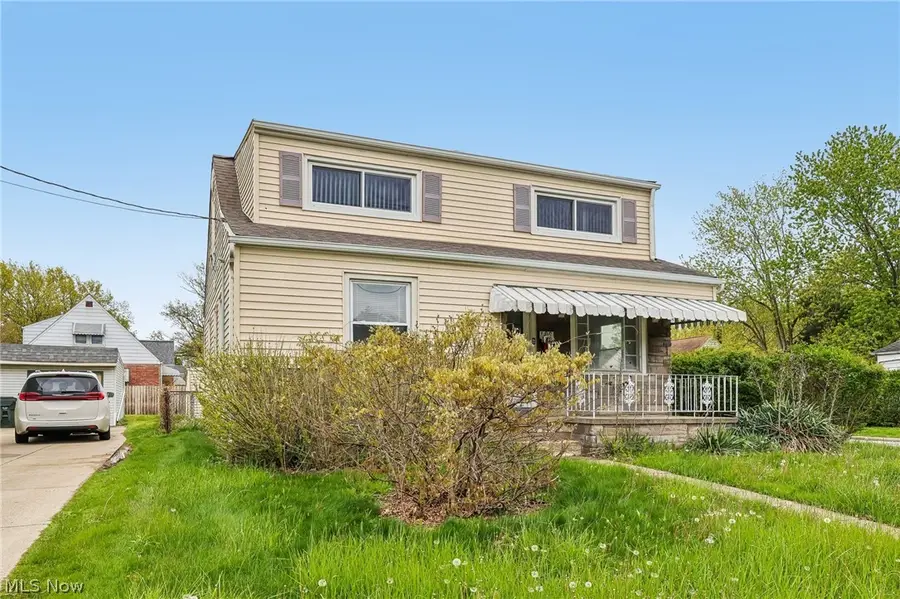 599 E 250th Street, Euclid, OH 44132 - #3