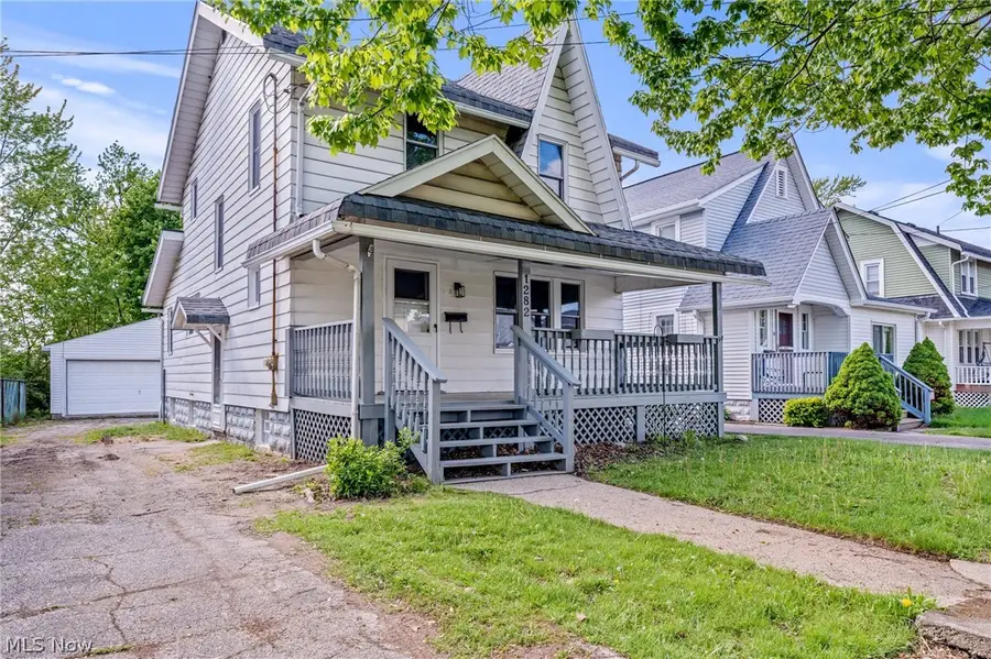 1282 Neptune Avenue, Akron, OH 44301 - #2